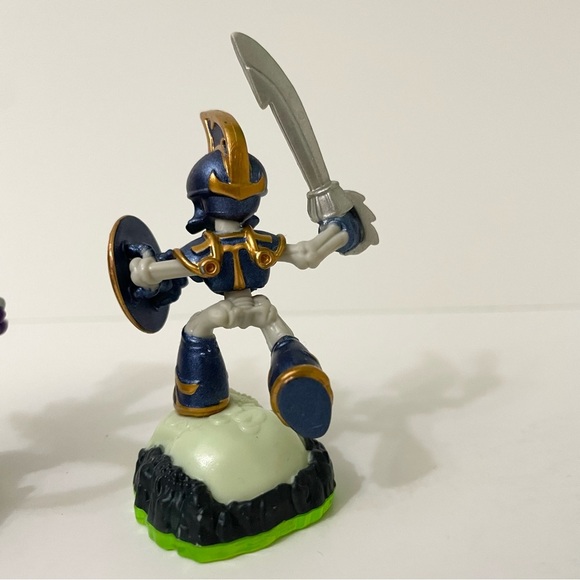 Lot of 4 Skylanders Chop Chop Hex Cynder - Picture 7 of 16